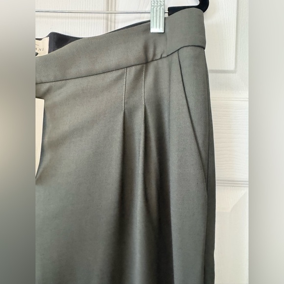 Sezane Women's NWT Cesar Olive Wide Leg trousers - Picture 6 of 8